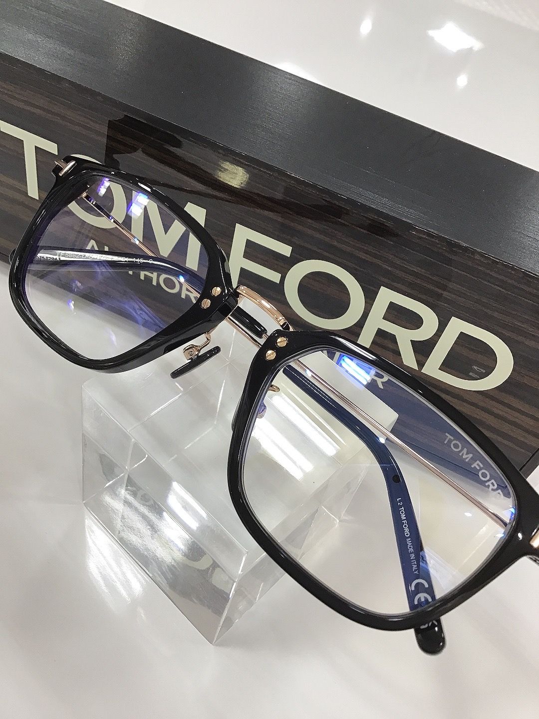 👓TOMFORD100本フェア開催中🕶